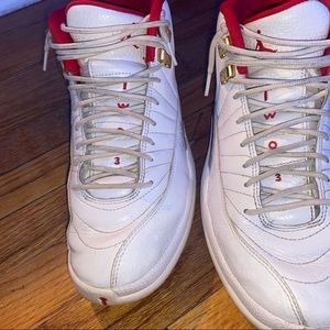 Jordan 12 Size 8 Creased but good condition
